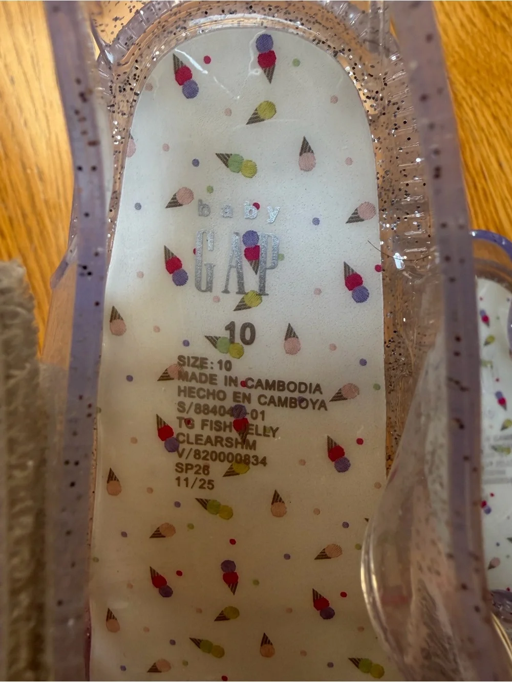 NWT GAP Kids Clear Glitter Jelly Sandals with Pink Ice Cream - Size 10